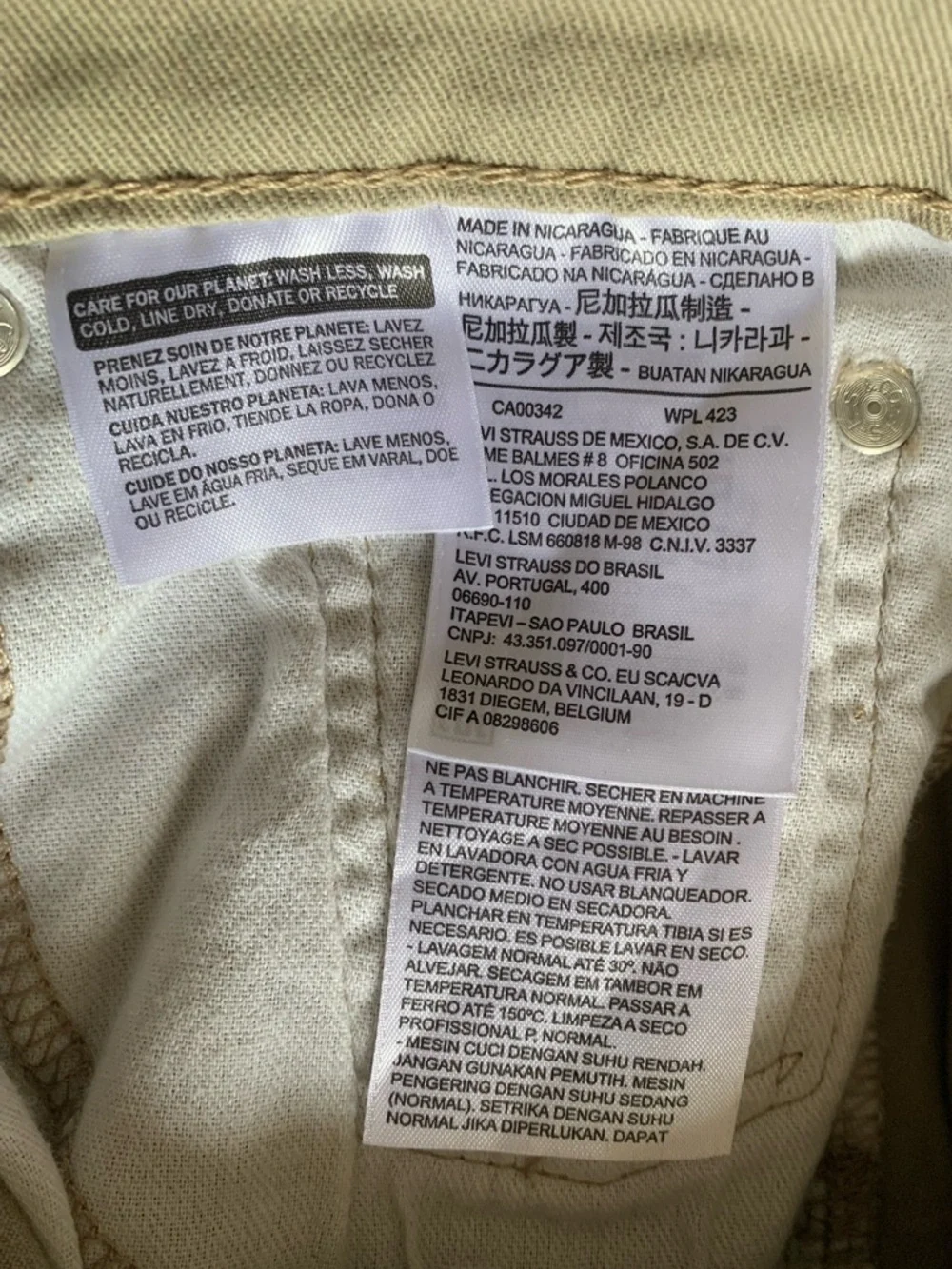 LEVI’S 511 Slim Fit Mens Beige Jeans Size 30” Waist X 30” Inseam